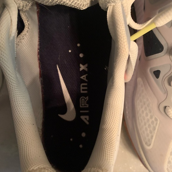 Nike Air Max Shoes - Picture 8 of 8